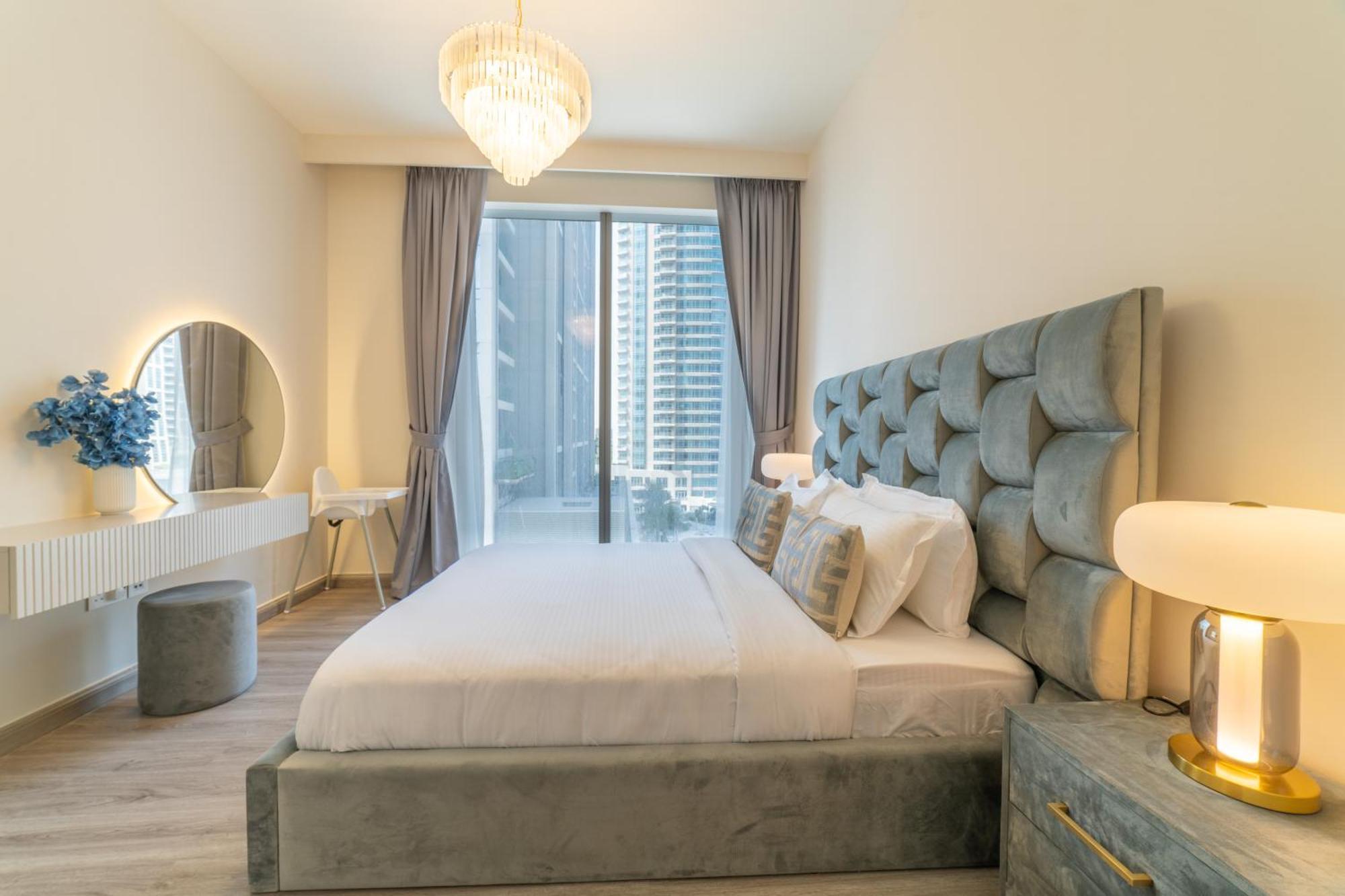 First Class 2Br With Full Dubai Boulevard View Exterior photo